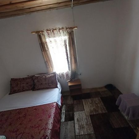 Guesthouse Dritan Tethorja Theth Exterior photo