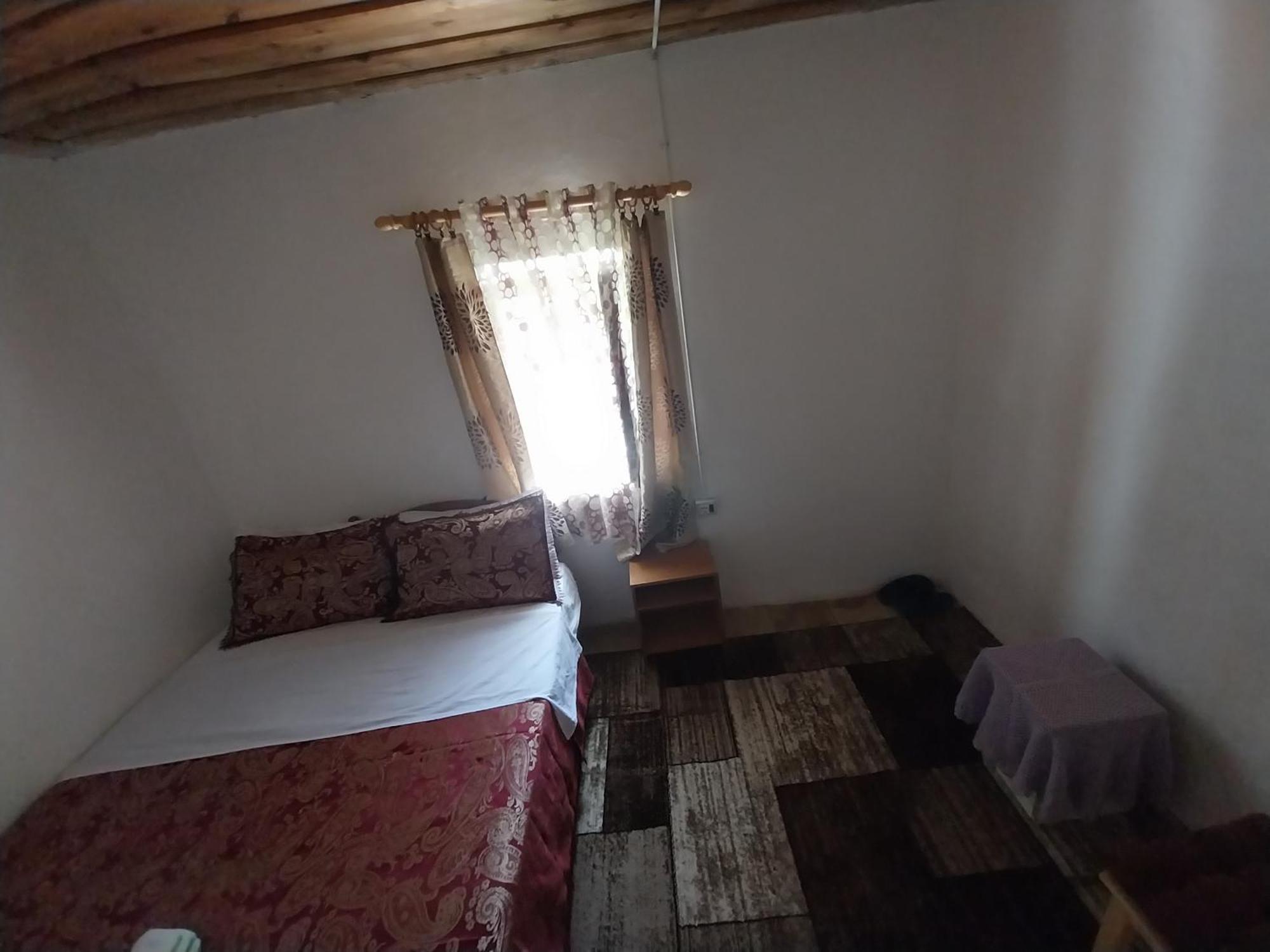 Guesthouse Dritan Tethorja Theth Exterior photo