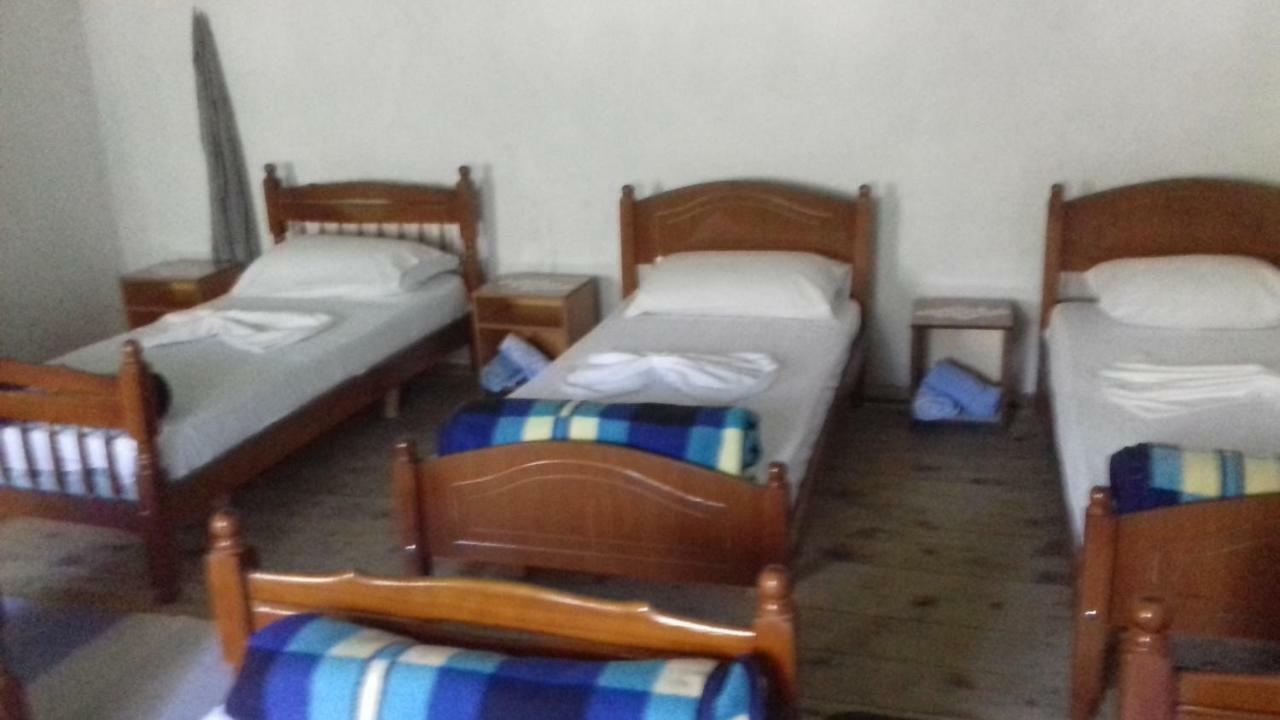 Guesthouse Dritan Tethorja Theth Exterior photo